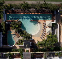 Seachange Coolum Beach - Whitsundays Accommodation