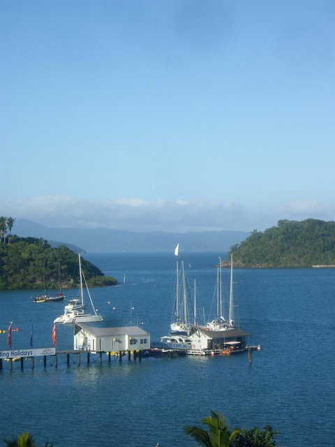 Montipora Unit 3 - In The Heart Of Airlie, Wi-fi And Netflix - Whitsundays Accommodation 15