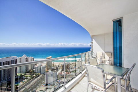 The Towers Of Chevron Renaissance - Holidays Gold Coast - Whitsundays Accommodation 10