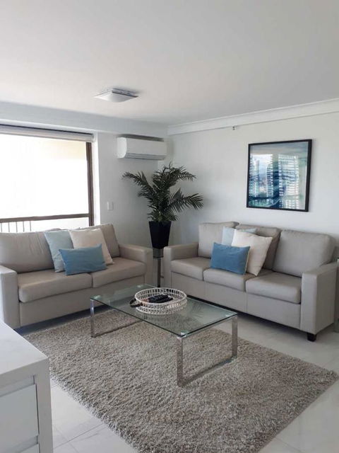 De Ville Apartments - Whitsundays Accommodation 43