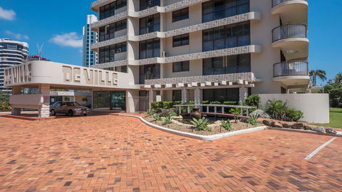 De Ville Apartments - Whitsundays Accommodation 37