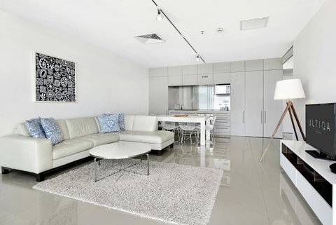 ULTIQA Air On Broadbeach - Whitsundays Accommodation 34