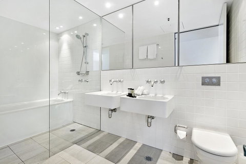 ULTIQA Air On Broadbeach - Whitsundays Accommodation 30