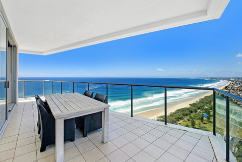 ULTIQA Air On Broadbeach - Whitsundays Accommodation 32