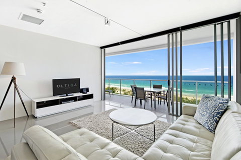 ULTIQA Air On Broadbeach - Whitsundays Accommodation 28