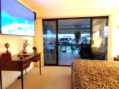 Gaia On Bribie Island - Whitsundays Accommodation 6