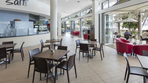 Oaks Hervey Bay Resort And Spa - Whitsundays Accommodation 26