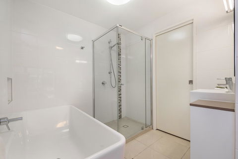 Mirra Chana - Whitsundays Accommodation 2