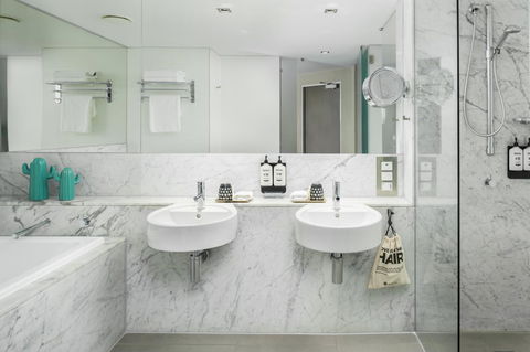 Ovolo The Valley Brisbane - Whitsundays Accommodation 2