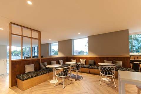 Woodroffe Hotel - Whitsundays Accommodation 25