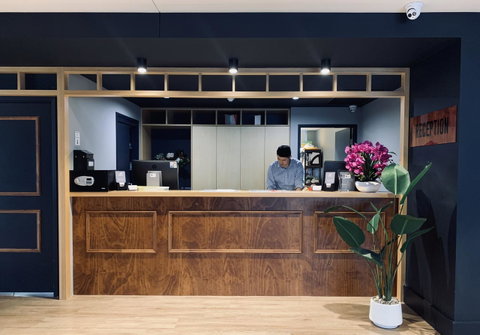 Woodroffe Hotel - Whitsundays Accommodation 2