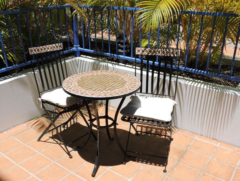 Surfers Beach Resort One - Whitsundays Accommodation 36