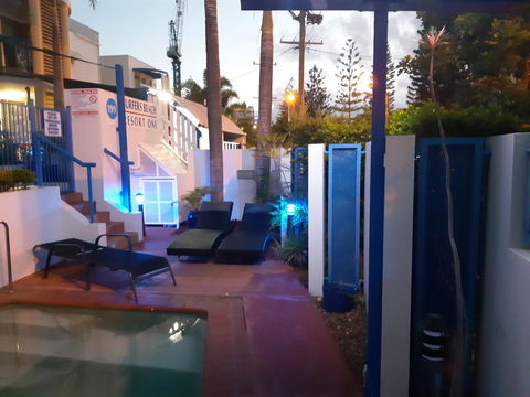 Surfers Beach Resort One - Whitsundays Accommodation 10