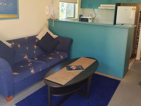 Surfers Beach Resort One - Whitsundays Accommodation 27