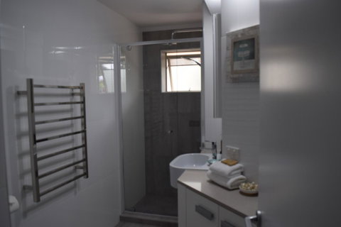 Raintrees Moffat Beach - Whitsundays Accommodation 9