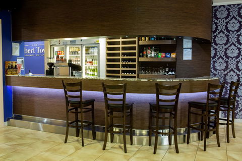 The Robert Towns - Whitsundays Accommodation 14