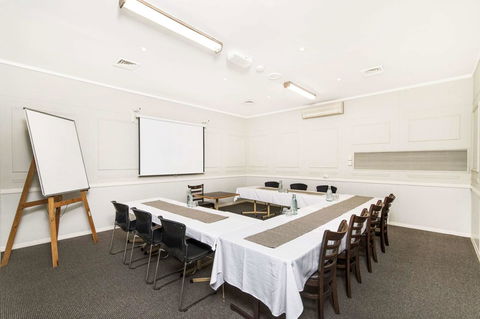 The Robert Towns - Whitsundays Accommodation 19