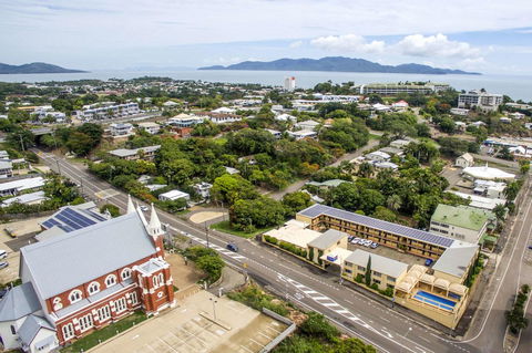 The Robert Towns - Whitsundays Accommodation 9