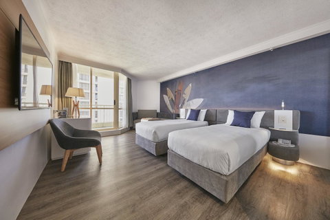 Novotel Surfers Paradise - Whitsundays Accommodation 4