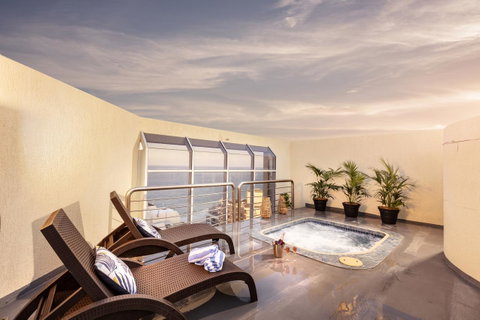 Novotel Surfers Paradise - Whitsundays Accommodation 1