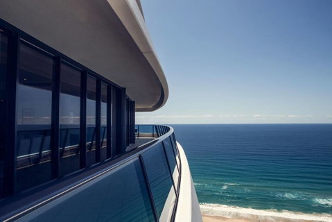 Luxury 3 Bedroom In Heart Of Broadbeach - Whitsundays Accommodation 2