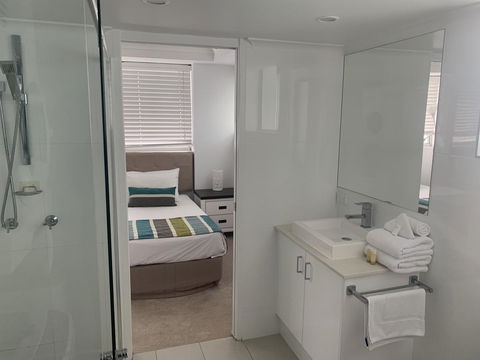 Ocean Plaza Resort - Whitsundays Accommodation 13