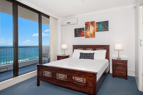 Surfers International Apartments - Whitsundays Accommodation 23