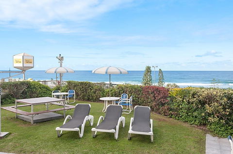 Surfers International Apartments - Whitsundays Accommodation 3