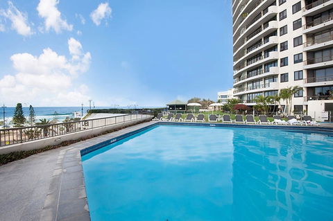 Surfers International Apartments - Whitsundays Accommodation 20