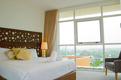 Kirra Surf Apartments - Whitsundays Accommodation 8