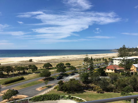 Kirra Surf Apartments - Whitsundays Accommodation 28
