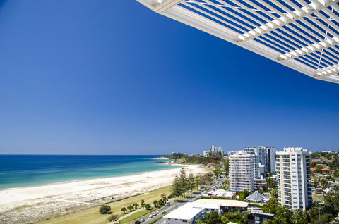 Kirra Surf Apartments - Whitsundays Accommodation 0