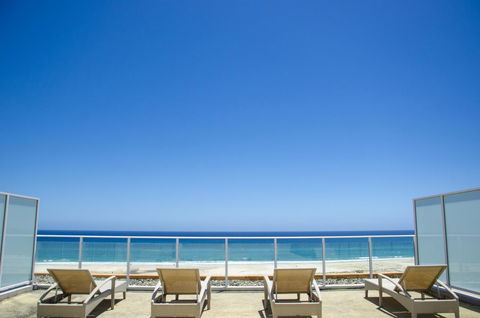 Kirra Surf Apartments - Whitsundays Accommodation 22
