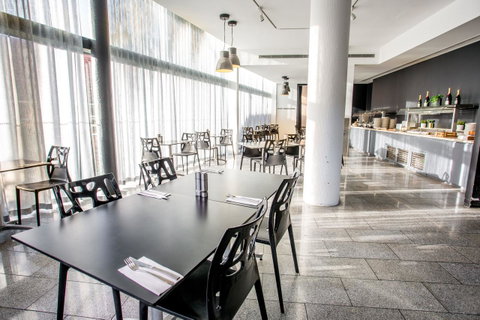 Mercure Brisbane Spring Hill - Whitsundays Accommodation 10