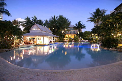 Novotel Cairns Oasis Resort - Whitsundays Accommodation 28