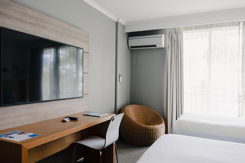 Novotel Cairns Oasis Resort - Whitsundays Accommodation 26