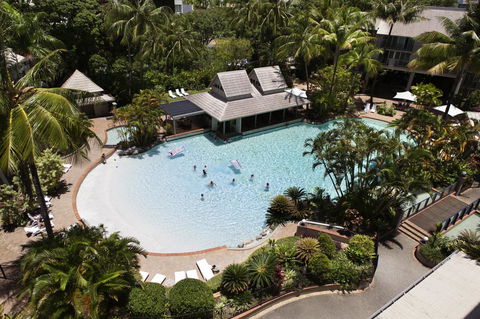 Novotel Cairns Oasis Resort - Whitsundays Accommodation 37