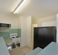 Lychee Tree Holiday Apartments - Whitsundays Accommodation