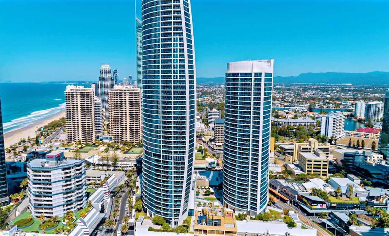 Surfers Paradise QLD Whitsundays Accommodation