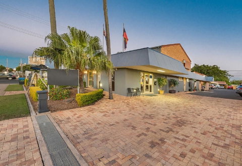 Sugar Country Motor Inn - Whitsundays Accommodation 11