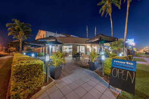 Sugar Country Motor Inn - Whitsundays Accommodation 3
