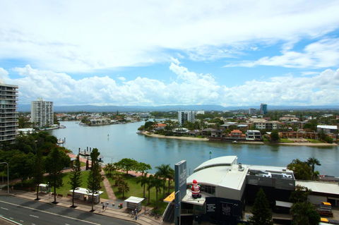 PeepSleep Chevron Towers - Whitsundays Accommodation 43