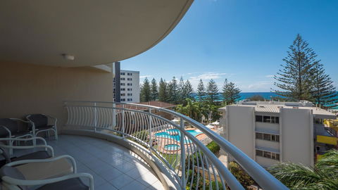 2nd Avenue Beachside Apartments - Whitsundays Accommodation 3