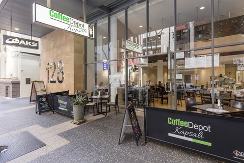 Oaks Brisbane On Charlotte Suites - Whitsundays Accommodation 11