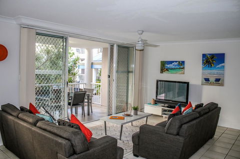 Surfers Beach Holiday Apartments - Whitsundays Accommodation 16