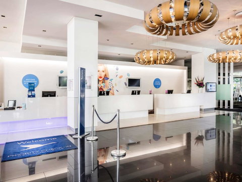 Amora Hotel Brisbane - Whitsundays Accommodation 23