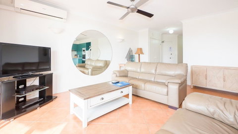Currumbin Sands On The Beach - Whitsundays Accommodation 14