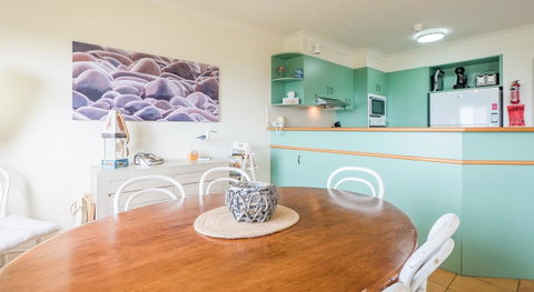 Currumbin Sands On The Beach - Whitsundays Accommodation 18