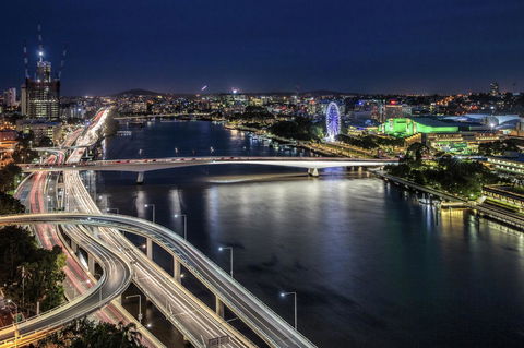 Evolution Apartments - Whitsundays Accommodation 9