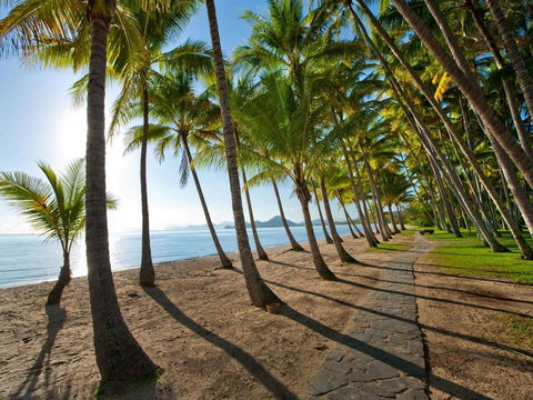Palm Cove Beach Apartment - Whitsundays Accommodation 29